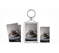 San Fermín Hat Gift Set - Keychain, Magnet and Photo Wallets - Spanish Festivals Collection (6 Pack)