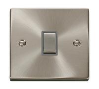 Satin / Brushed Chrome 1 Gang 20A Ingot Dp Switch - Grey Trim - Se Home