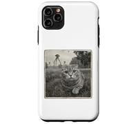 SCARED CAT HIDING FROM BROACHING ALIENS sci fi space lover Case for iPhone 11 Pro Max