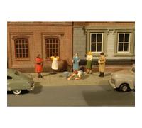 Scene Scapes Figures - SIDEWALK PEOPLE (7pcs/pk) - O Scale