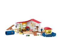 Schleich Farm World Pet Hotel Toy Playset, 3 to 8 Years, Mu