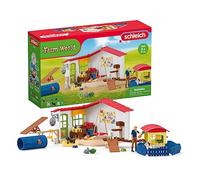 Schleich Farm World Pet Hotel Toy Playset, 3 to 8 Years, Mu
