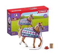 SCHLEICH 42360n English Thoroughbred with blanket Horse Club Toy Playset for children aged 5-12 Years
