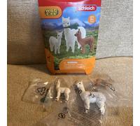 Schleich ~ Wild Life Alpaca Set ~ 42544 3 Figure Mother and Babies Set