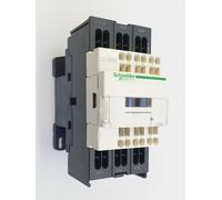 Schneider Electric 3P Contractor Motor Controller 5HP 480V 4KW 400V AC Coil