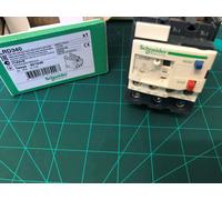 Schneider LRD340 921549 Electric Thermal Overload Relay NO/NC, 30-40 A, 40 103