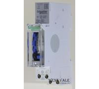 Schneider Multi 9 - 15331 - 16a IHH 7 Day Analogue 1 Channel Time Switch 230Vac