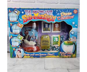 Sea Monkeys Red Pirate Treasure Set Vintage 2008 Submarine Searchlight Accessory
