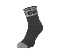 SEALSKINZ | Mautby | Unisex Waterproof All Weather Ankle Length Bamboo Lined Sock | Seamless Thin and Comfortable | Hydrostop to Block Water Penetration | M - Black