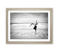 Seascape Beach Gymnastics Fitness Modern Framed Wall Art Print, Ready to Hang Picture for Living Room Bedroom Home Office Décor, Oak A2 (64 x 46 cm)