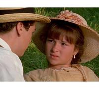 Season 7 Episode 2: Love May Be Blind, but the Neighbors Ain't