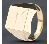 Second Hand 9ct Yellow Gold Diamond Cut Star Squar Signet Ring 41341389