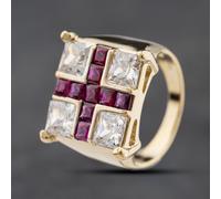Second Hand 9ct Yellow Gold Red & White Cubic Zirconia Set St George Flag Signet Ring 41342396