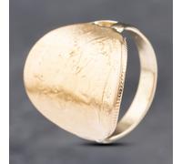 Second Hand Yellow Gold Curved Sovereign Coin Ring 41201168