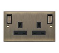 Selectric DSL685 5M 2 Gang 13A Switched DP Socket Outlet with Outboard Rockers & 2 Earth Terminals - Antique Brass, Black Insert