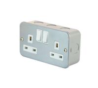 Selectric Lg9096Mb Metalclad Switch Socket 13 Amp - 2 Gang Dp