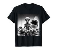 Selfie Alien Shocked by Shark, Vacation Funny Summer T-Shirt