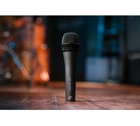 Sennheiser e835 Professional Dynamic Vocal Cardioid Microphone XLR Stage Mic