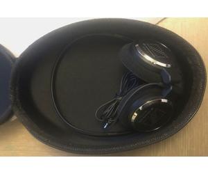 Sennheiser On-Ear Neckband Headphones in Hard-Shell Case - 1.4M cable NP 02-100