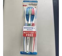 SENSODYNE Tooth Brush