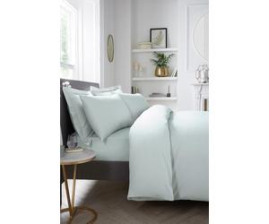 Serene 'Plain Dyed' Soft Touch 32cm Fitted Bed Sheet in Green | Size: Double Serene Green Double