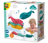 SES Creative Fish in a row