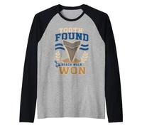 Shark Tooth Hunter Beachcombing Fossil Hunter Gift Raglan Baseball Tee