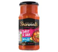 Sharwood's Chinese Sweet & Sour Sauce - 30% Reduced Sugar, Tangy Pineapple & Pepper Blend, Vegetarian Friendly, 425 g Jar (Pack of 1)