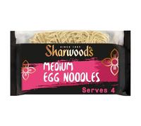 Sharwood's Medium Egg Noodles - Authentic Asian Style, Quick-Cook & Versatile, 226 g (Pack of 1 )