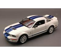 Shelby Cobra GT 500 2007 White 1:24 Model 1543 Welly