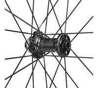 Shimano Dura Ace R9270 C60 Cl Disc Carbon Tubeless Road Front Wheel Black 12 x 100 mm 12 x 100 mm Black