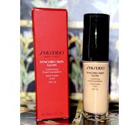 Shiseido Synchro Skin Glow Luminizing Foundation 30ml (Various Shades) - Golden 2