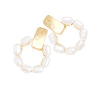 SHOWERORO Lightweight Pearl Earrings for Women Sturdy Material Circle Studs Comfortable Daily and Party Jewelry Hypoallergenic Fashion Accessory