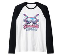 Shredding The Gnar Girl Expert Skier Ski Lover Woman Skiing Raglan Baseball Tee