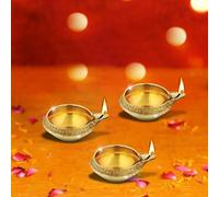 Shubhkart Indian Brass/Metal Oil lamp Diya/Tealight Holder for Indian Festival Diwali Decoration, Puja, Pooja, Aarti Deepam