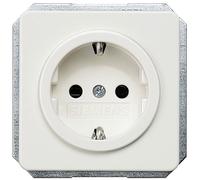 Siemens 5UB18530KK Delta SCHUKO socket white 10/16A touch-safe stylish