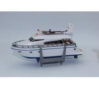 Siku Yacht Ship Boat 1:87 H0 NEW With Stand And 2 Figures