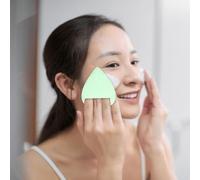 SILENRADAWN 2pcs Face Scrubber Gloves Exfoliating Facial Sponges for Cleansing and Makeup Removal, Soft Natural Material Heart-Shaped Orange and Green, Suitable for Daily Skin Care