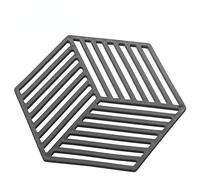Silicone Black Coasters set of 12, The hexagonal coaster can be combined with a placemat at will, i.e. a coaster and a placemat to protect the table, suitable for restaurants and cafes
