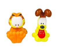 Silver Buffalo Garfield and Odie Ceramic Salt and Pepper Shaker