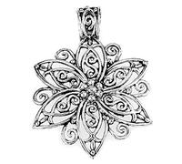 Simple Retro Hollow Flower Pendant Chains Ladies Necklace Accessories Attractive Processing