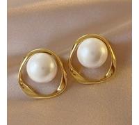 Simple Yet Elegant Pearl Ear Pendants Copper Design to Elevate Your Style (01)