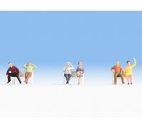 Sitting People HO/OO gauge figures Noch 18132