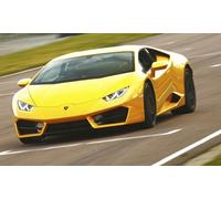 Six miles in a Lamborghini Huracan