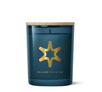 SKANDINAVISK Scented Candle, STJÄRNA(Star), 200g, Gold Symbol Edition | Gold Symbol design with our favourite Scandinavian winter scents. Swedish rapeseed wax. Up to 50 hours.