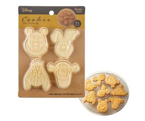 Skater CSM1-A Disney Winnie the Pooh Stamp, Set of 4