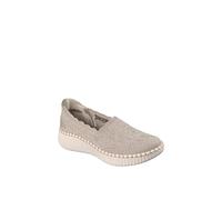 Skechers Wilshire Boulevard Shoe In Taupe Taupe