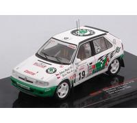Skoda Felicia Plastic Kit Car #19 Rally Tour De Corse 1995 Siber/gross 1:43