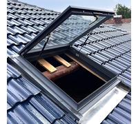 Skylight Cover for Rooftop with Glass and Aluminum Alloy Frame, Ventilation Lighting Window, Rainproof Attic Exhaust Vent, Ideal for Sun Rooms and Basements