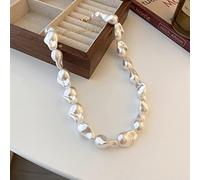 SLCHJX Elegant Irregular Baroque Pearl Necklace for Women Love Heart Geometric Pearls Beaded Chokers Necklaces Birthday Gifts